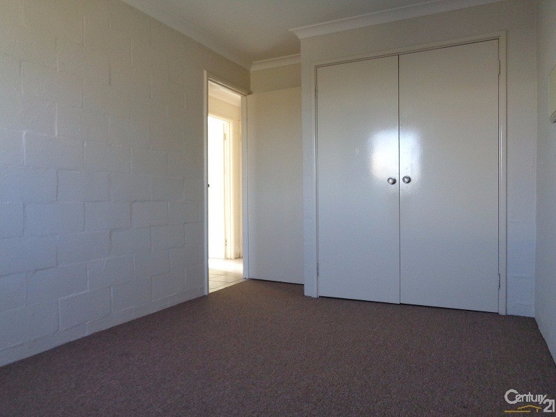 7/9 Kent Street, Rockingham WA 6168