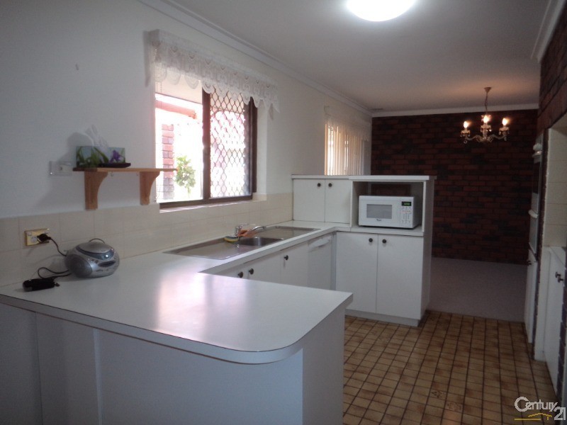 10 Urchin Mews, Waikiki WA 6169