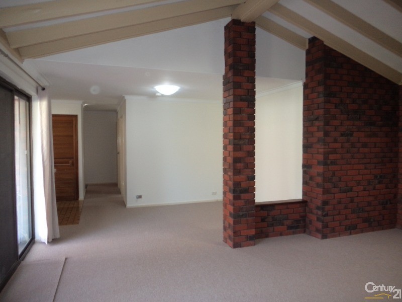 10 Urchin Mews, Waikiki WA 6169