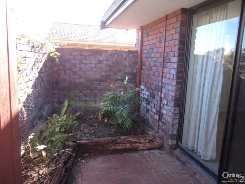 10 Urchin Mews, Waikiki WA 6169