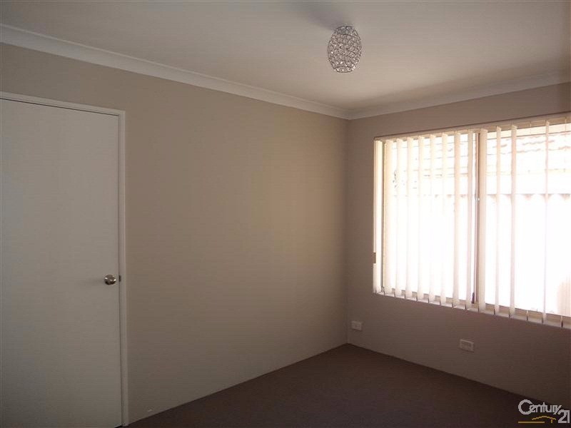 44 Cumberland Way, Waikiki WA 6169