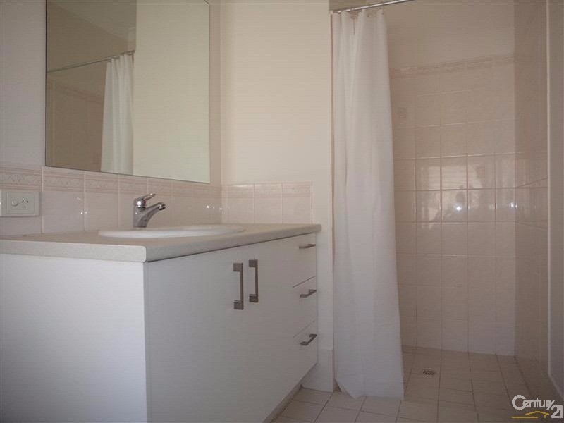 44 Cumberland Way, Waikiki WA 6169