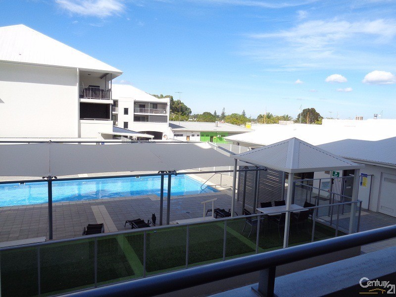 12/17-21 Rockingham Beach Road, Rockingham WA 6168