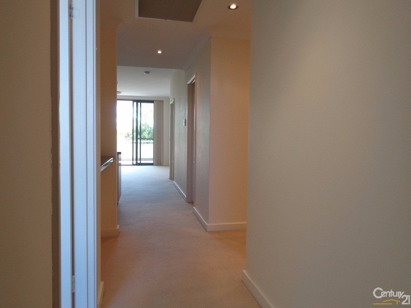 12/17-21 Rockingham Beach Road, Rockingham WA 6168