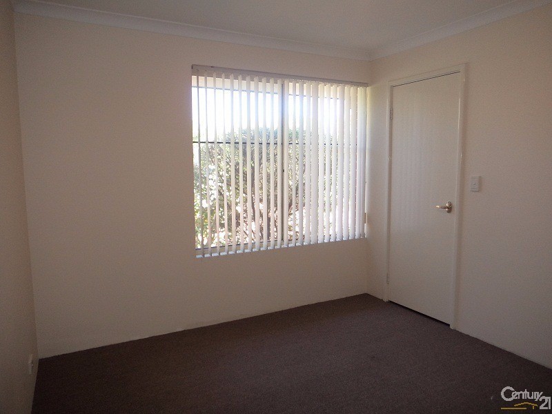 12/10 Elanora Drive, Cooloongup WA 6168