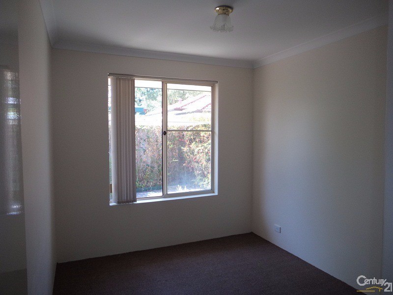 12/10 Elanora Drive, Cooloongup WA 6168