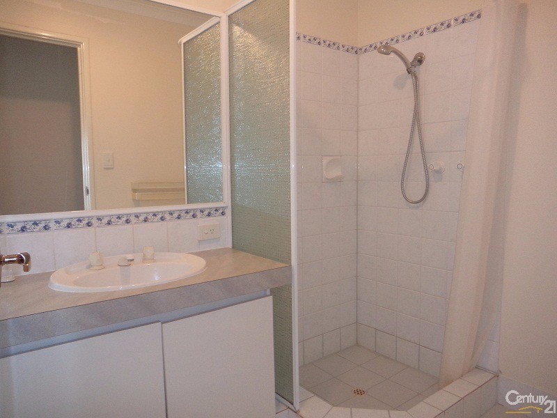 12/10 Elanora Drive, Cooloongup WA 6168