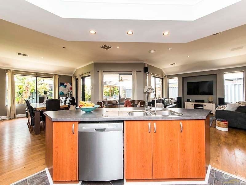 26 Corymbia Green, Baldivis WA 6171