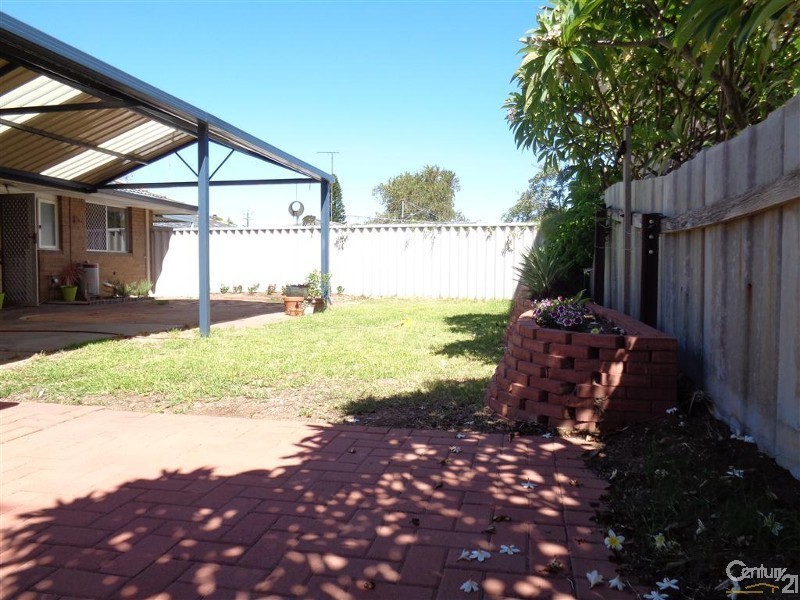 53 Malibu Road, Safety Bay WA 6169