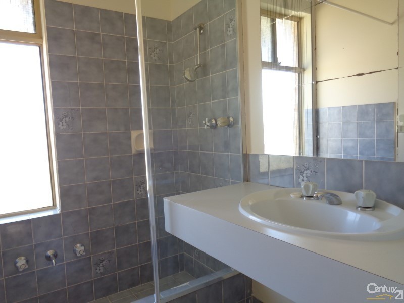 8  Fox Close, Waikiki WA 6169