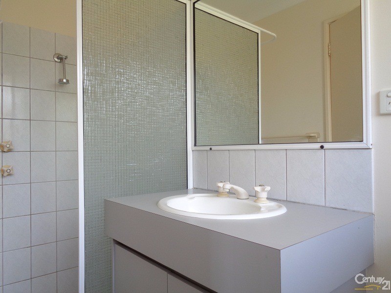 2 Neptune Place, Waikiki WA 6169