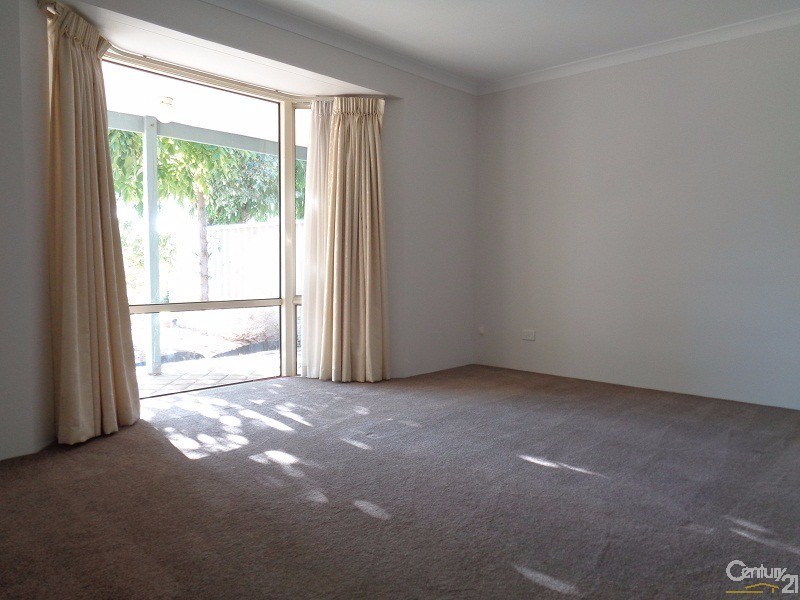 6  Vickery Street, Rockingham WA 6168