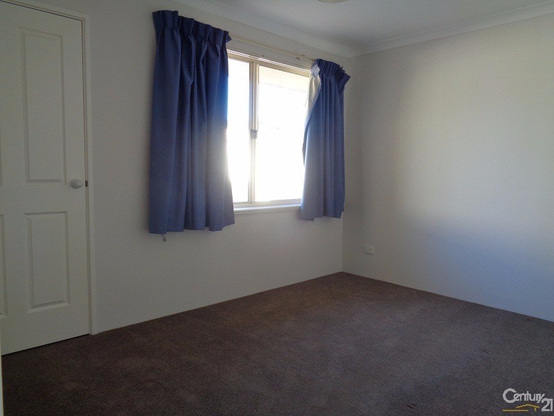 6  Vickery Street, Rockingham WA 6168