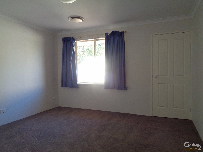 6  Vickery Street, Rockingham WA 6168