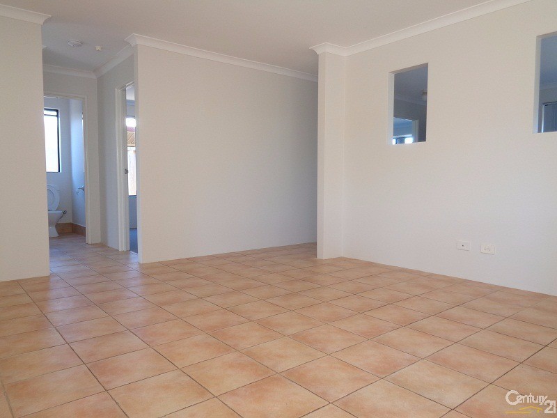 35 Benbecula Loop, Port Kennedy WA 6172