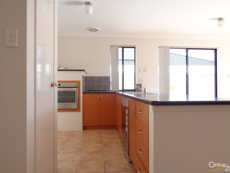 35 Benbecula Loop, Port Kennedy WA 6172