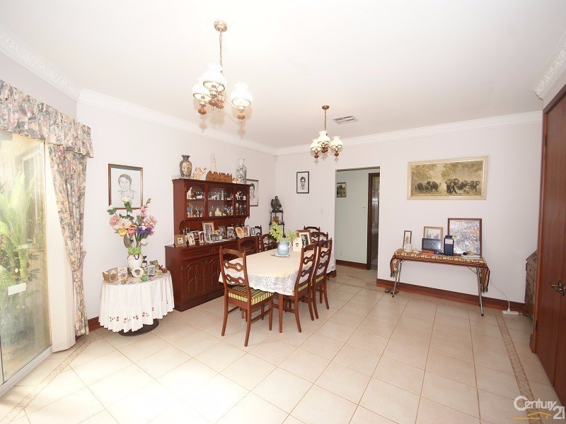 380 Amarillo Drive, Karnup WA 6176