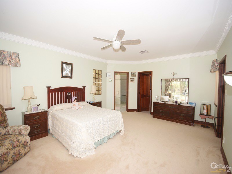 380 Amarillo Drive, Karnup WA 6176