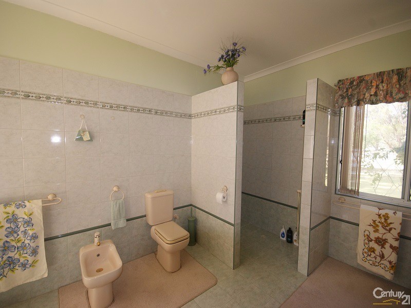 380 Amarillo Drive, Karnup WA 6176