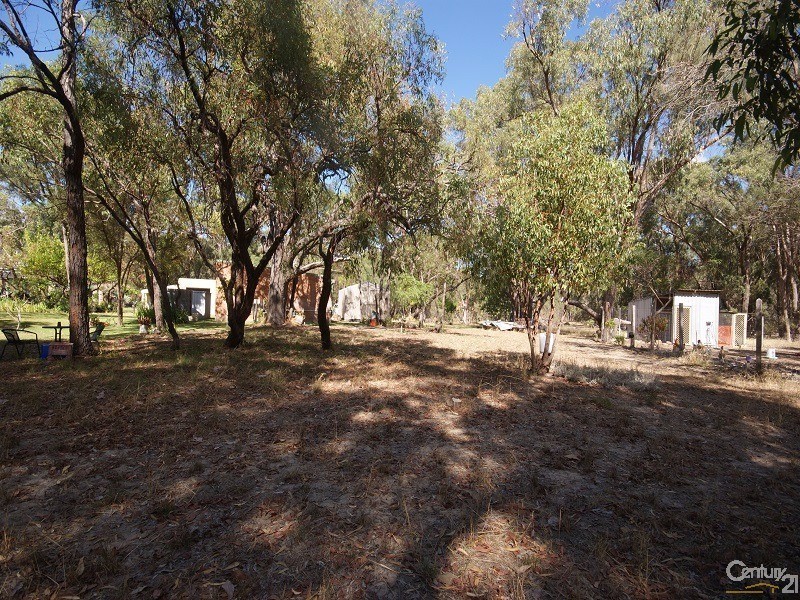 380 Amarillo Drive, Karnup WA 6176