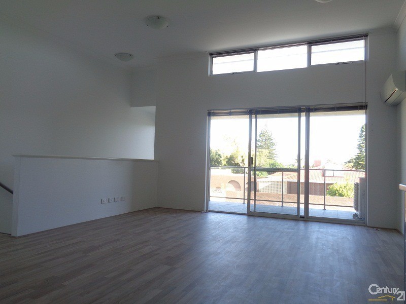 6/11 Vaux Street, Rockingham WA 6168