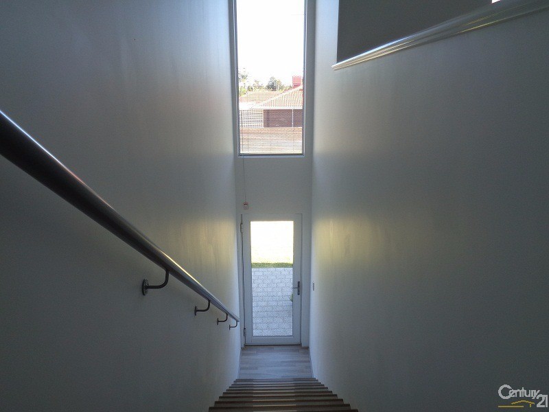 6/11 Vaux Street, Rockingham WA 6168