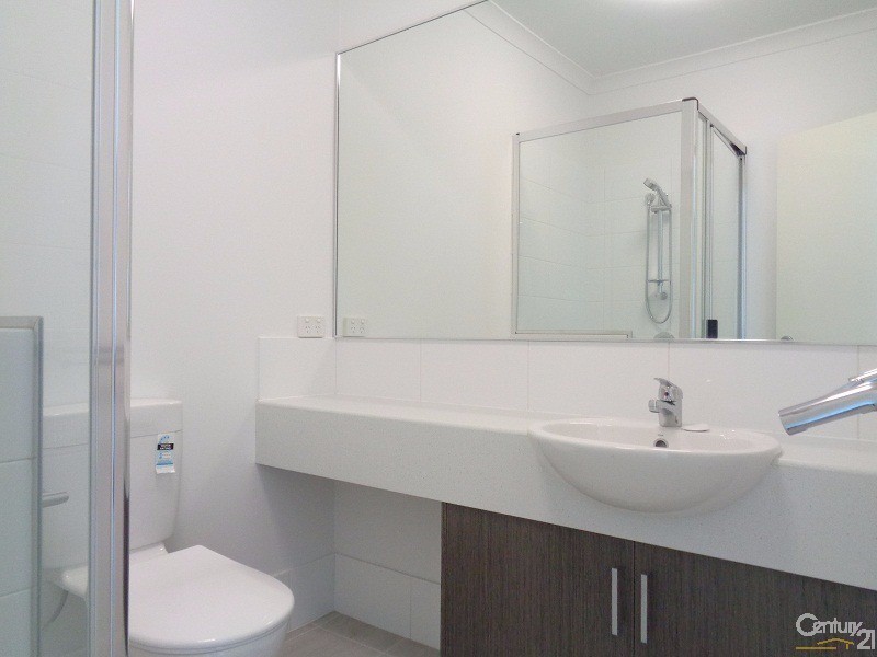 6/11 Vaux Street, Rockingham WA 6168