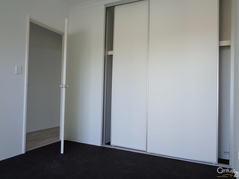 6/11 Vaux Street, Rockingham WA 6168