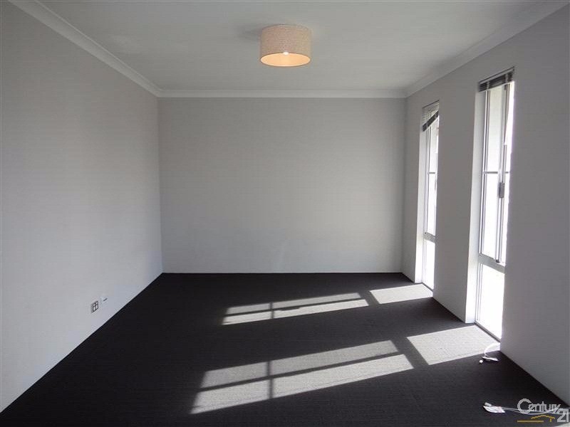 11 Jutland Avenue, Baldivis WA 6171