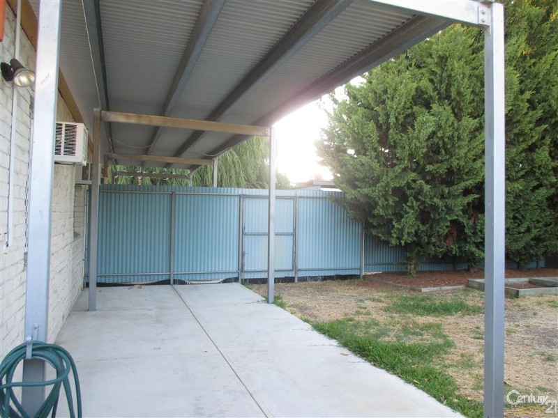 18B  Grove Street, Shoalwater WA 6169