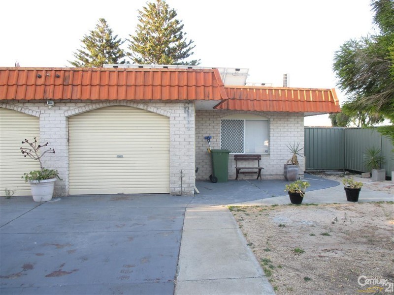 18B  Grove Street, Shoalwater WA 6169