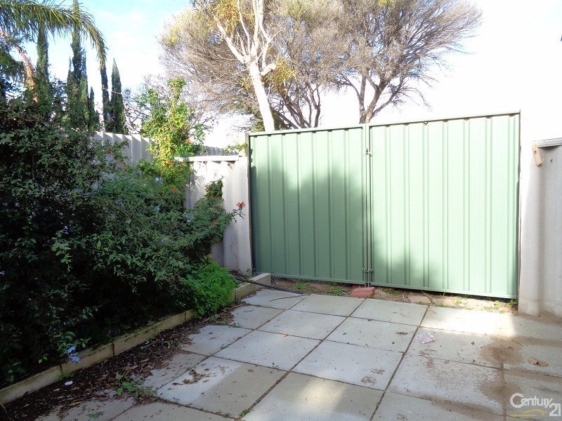 13 Millgrove Avenue, Cooloongup WA 6168