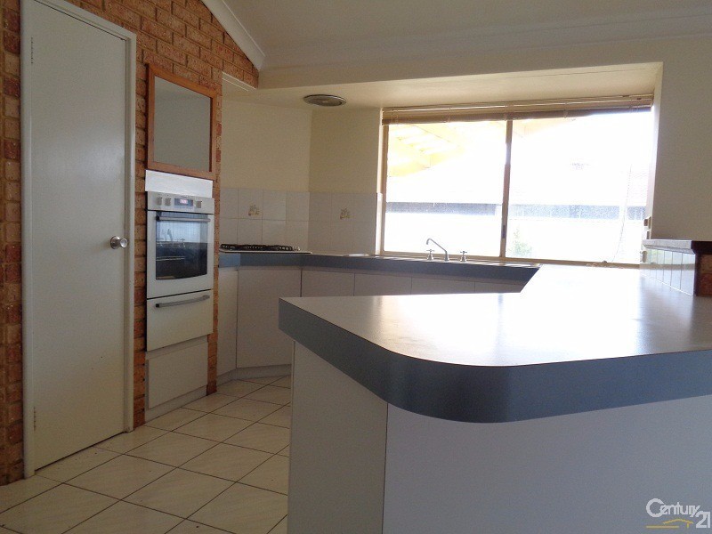 24 Welch Way, Warnbro WA 6169