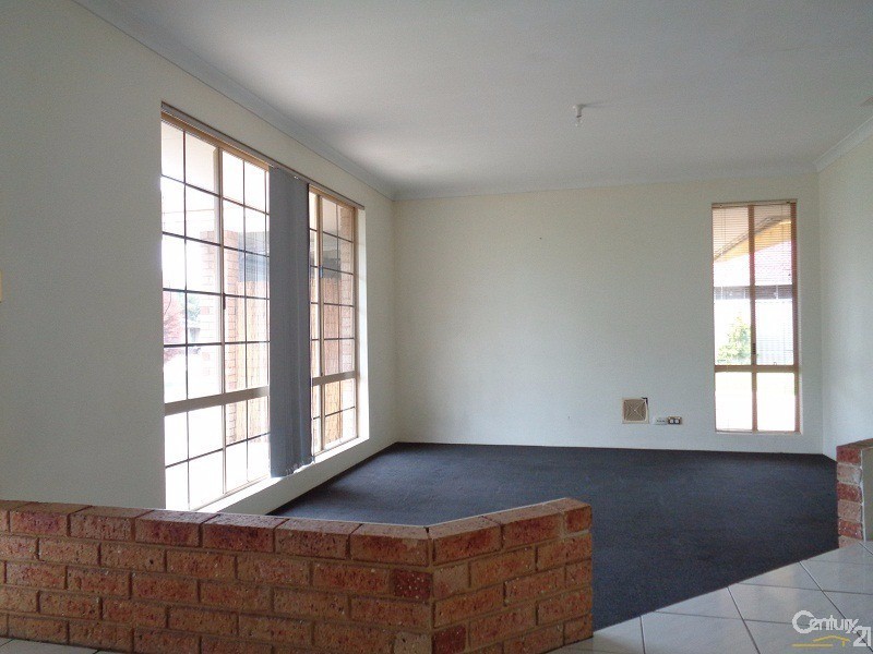 24 Welch Way, Warnbro WA 6169