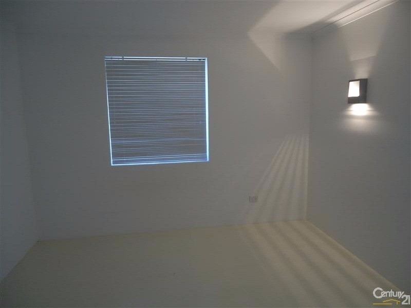 2 Valheru Avenue, Rockingham WA 6168