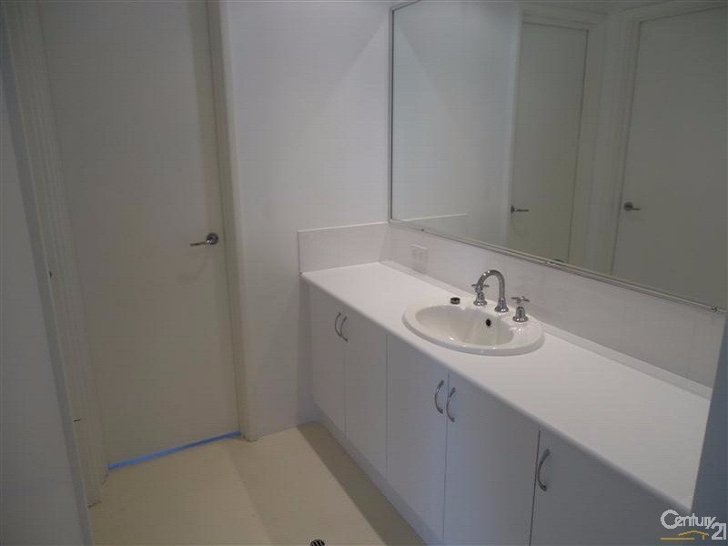 2 Valheru Avenue, Rockingham WA 6168