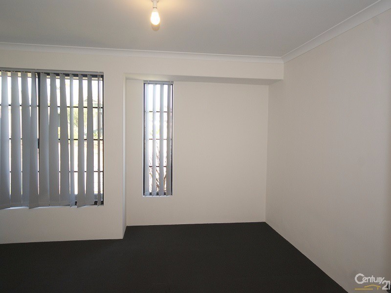 4 Highbridge Way, Leda WA 6170