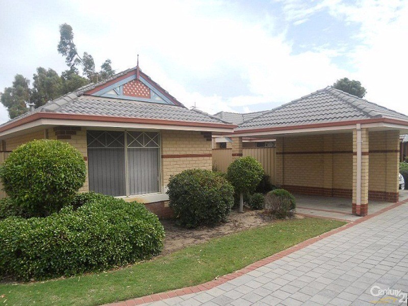 2/4 Marlo Place, Waikiki WA 6169