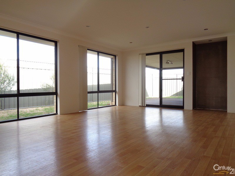 36 Mallard Way, Baldivis WA 6171