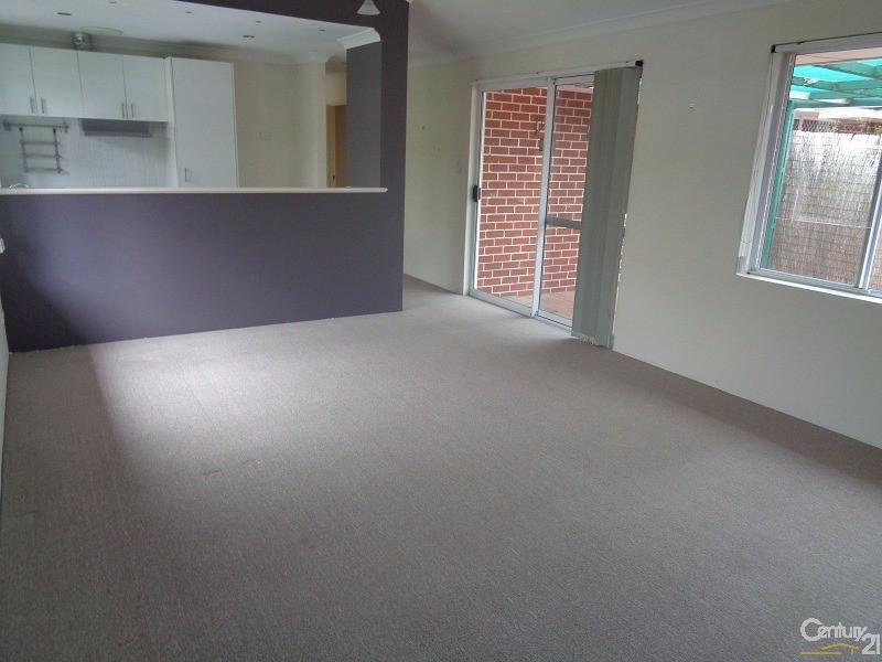 4/112 Parkin Street, Rockingham WA 6168