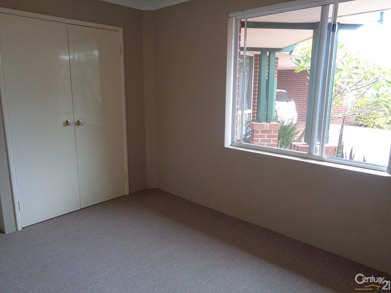 4/112 Parkin Street, Rockingham WA 6168