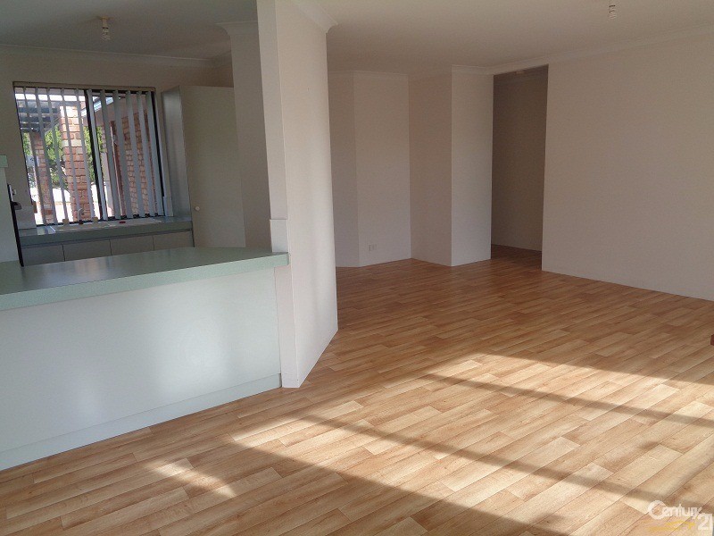 3/83  Woodbridge Drive, Cooloongup WA 6168