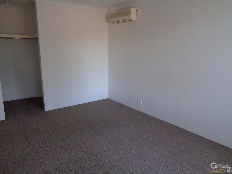 3/83  Woodbridge Drive, Cooloongup WA 6168