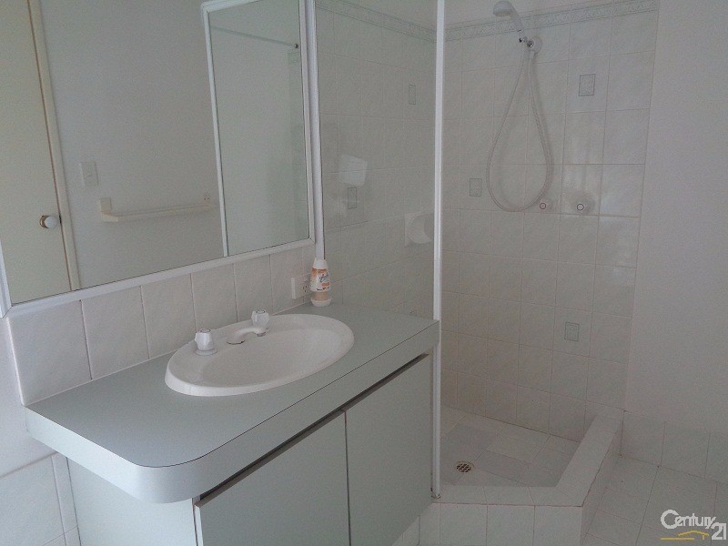 3/83  Woodbridge Drive, Cooloongup WA 6168