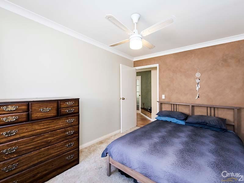 11 Torcross Street, Warnbro WA 6169