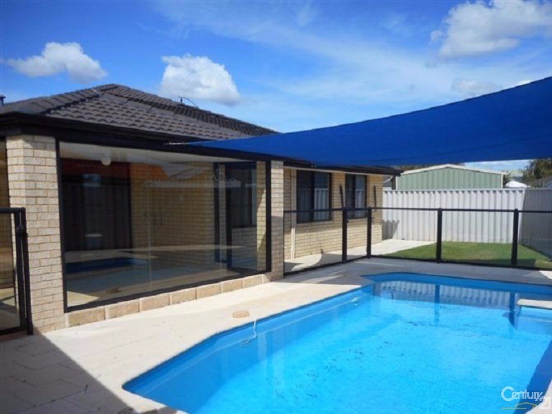 5 Uist Court, Port Kennedy WA 6172