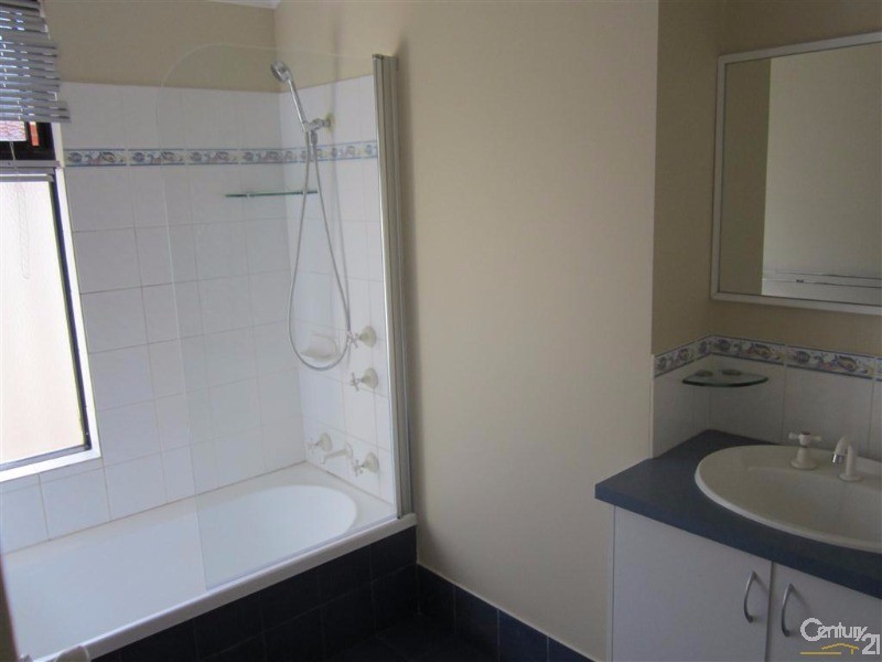 5 Uist Court, Port Kennedy WA 6172