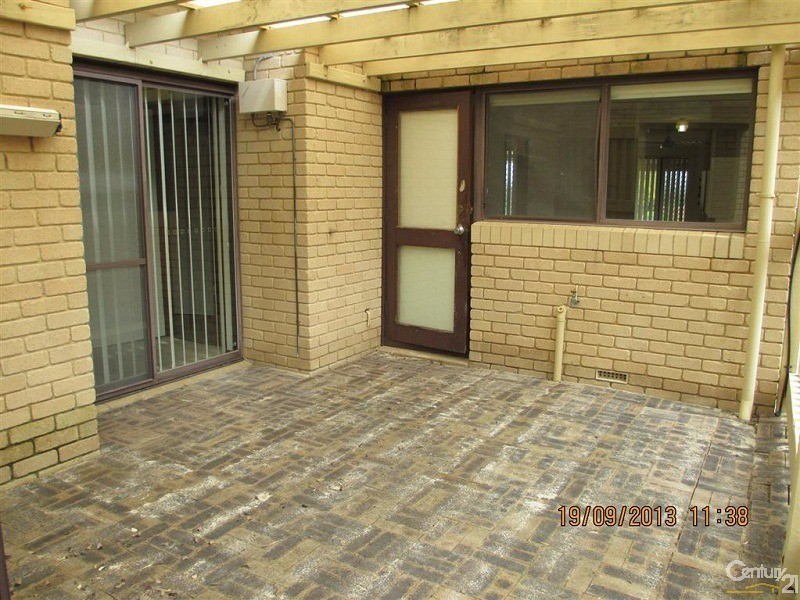 1/70 Arcadia Drive, Shoalwater WA 6169