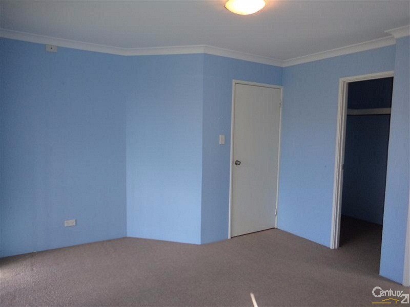 70 Pamplona Boulevard, Port Kennedy WA 6172