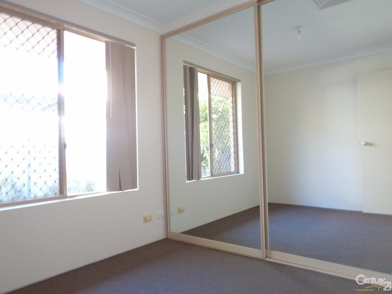 5/2 Acapulco Road, Safety Bay WA 6169